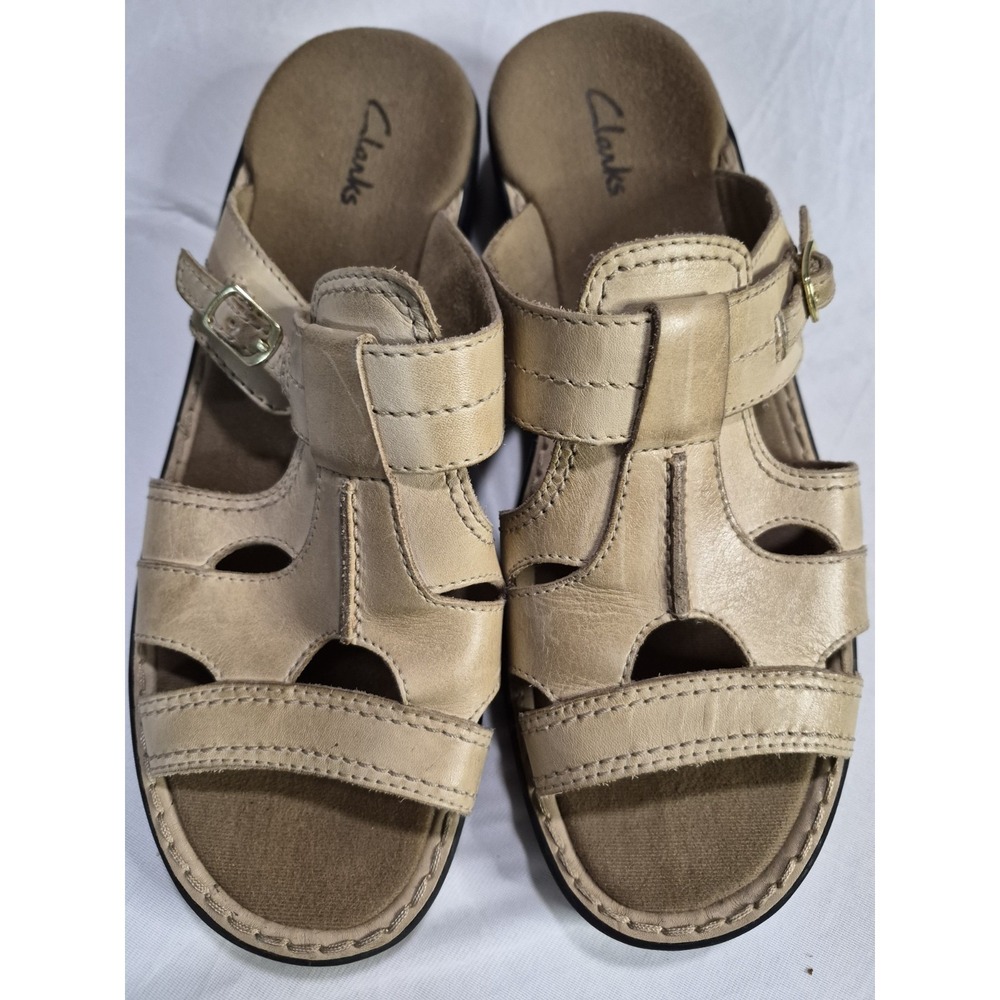 Clarks Women's Size 8 Beige Open Toe Wedge Buckle Strap Sandals Slip On